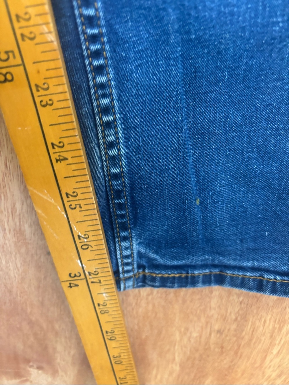 Levi’s Men’s W31 L32 Blue Slim Straight Leg Jeans Medium Wash Denim - Picture 3 of 8